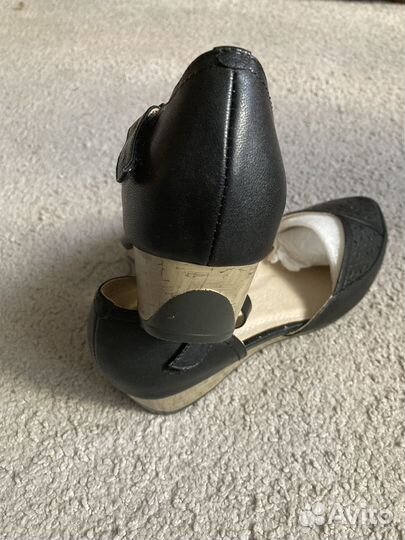 Туфли 39 Италия кожа