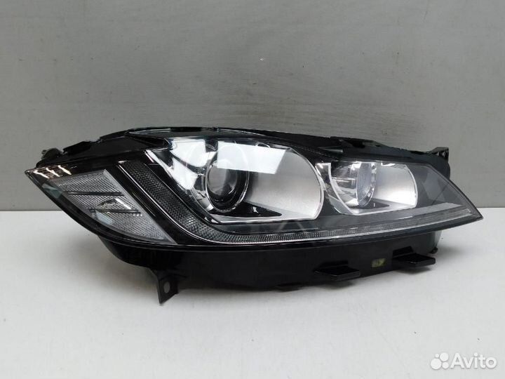 Фара правая Jaguar XF