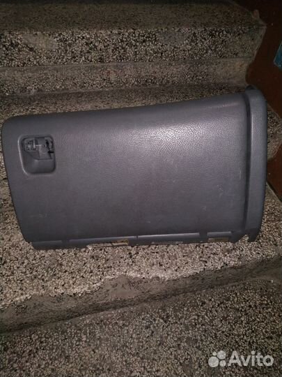 Бардачок peugeot 406