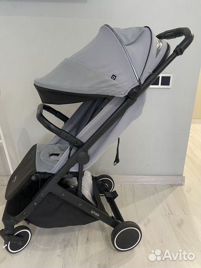 Прогулочная коляска Anex