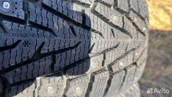Ikon Tyres Nordman 7 235/45 R17
