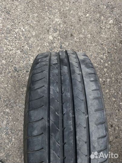 Goodyear EfficientGrip 215/45 R17 91V