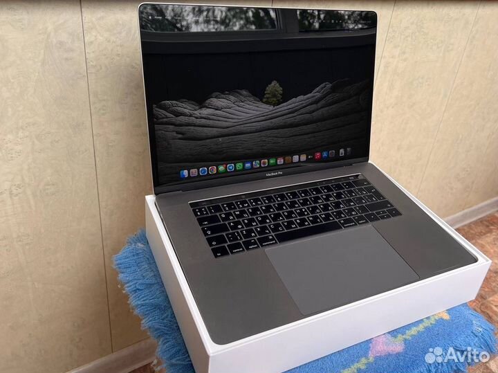 Macbook pro 15 2016