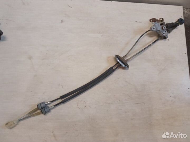 Трос кулисы МКПП Hyundai Solaris 1.6 2010-2017