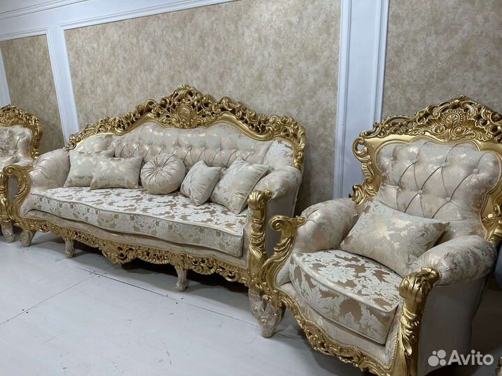 Мягкая мебель в наличии и на заказ