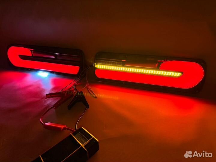 Задние фонари на грузовики, M стыл универсальные