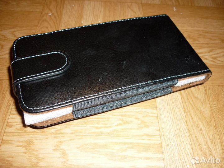 Чехол кожаный для смартфона