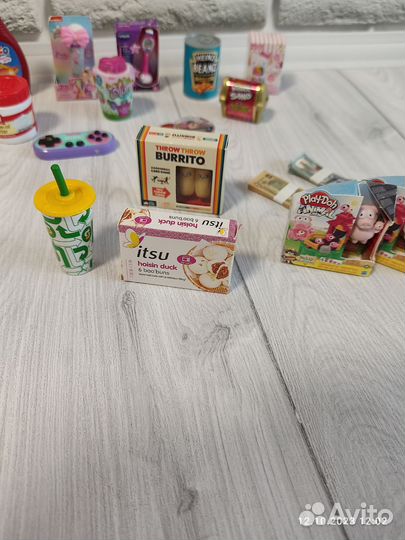 Игрушки из шаров mini brands и mini brands toys