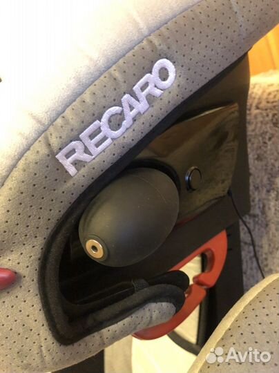 Автокресло Recaro monza nova