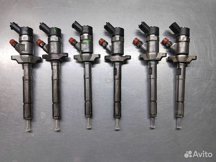 Форсунки 0 445 110 353 Ford Focus 2 2011