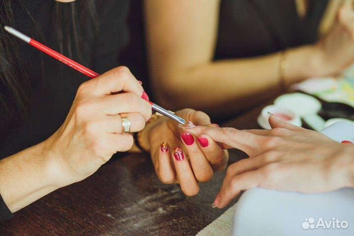 Мастер маникюра через обучение
