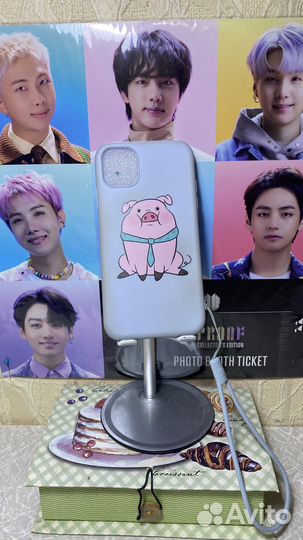 Чехлы на iPhone 11