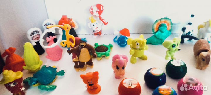 Игрушки из киндера, 80 шт