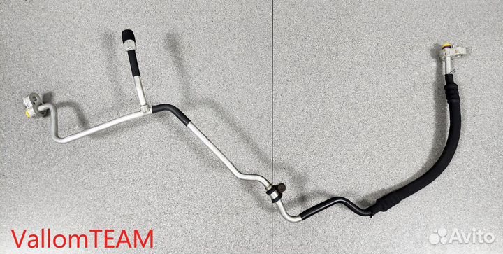 Лот Q321 Трубка кондиционера Audi Q7