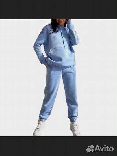 Костюм спортивный женский