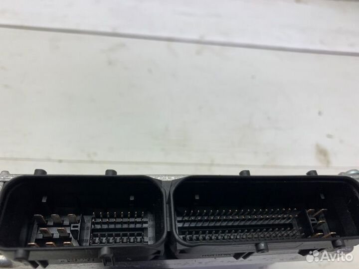 Эбу двс Audi A4 универсал ALZ 2004