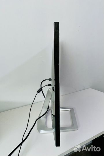 Монитор Philips 27 дюймов