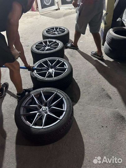 Комплект колёс всборе летние 5 114.3 р18