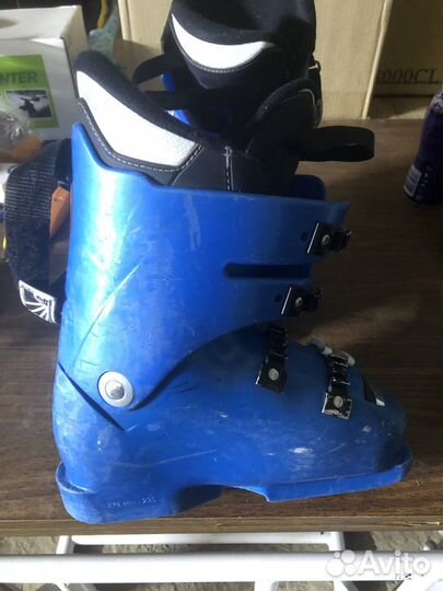 Горнолыжные ботинки