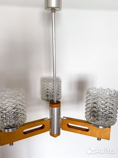 Люстра деревянная 1960-е годы