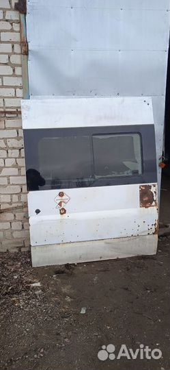 Дверь задняя левая и правая