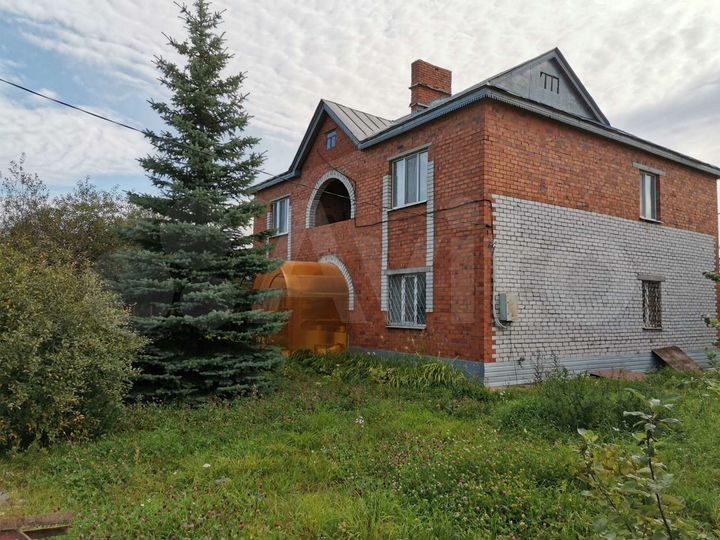 Дом 224 м² на участке 10 сот.