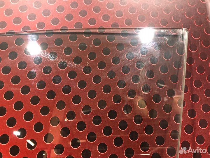 Стекло двери передней левой Porsche Macan 95B DLZ