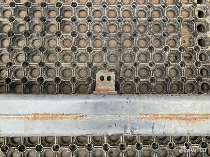 Усилитель переднего бампера Daf CF, Daf XF105