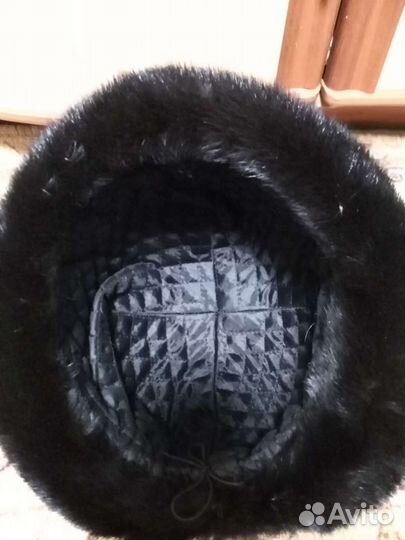 Шапка женская б/у в хорошем состоянии