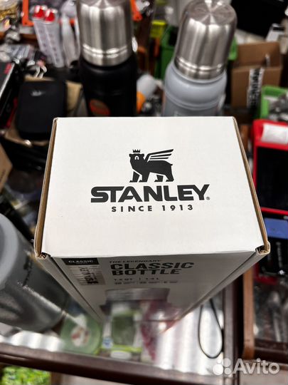 Термос stanley classic legendary 1.4л