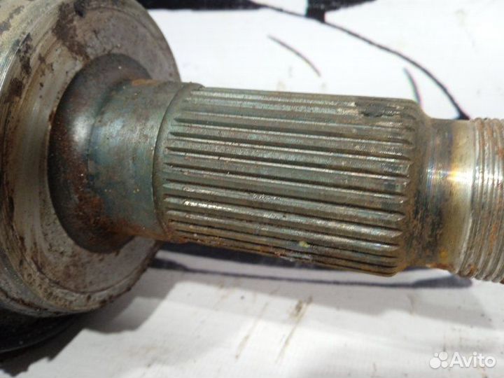 Шрус привод передний Toyota Land Cruiser 200