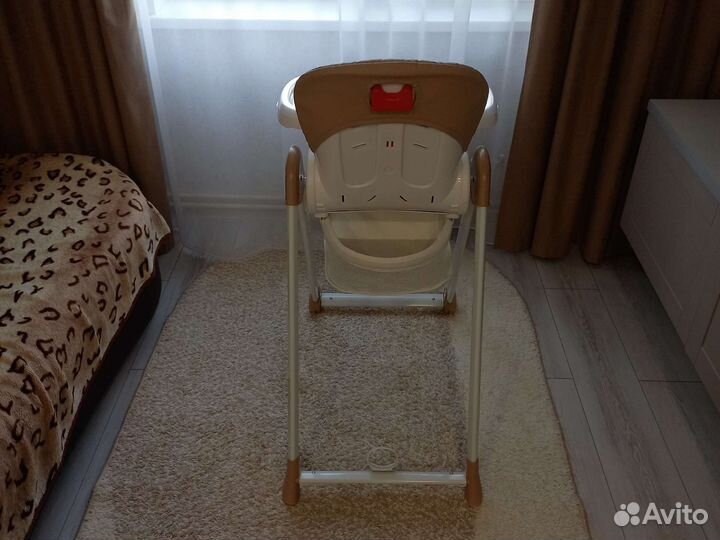 Стульчик для кормления lorèlli