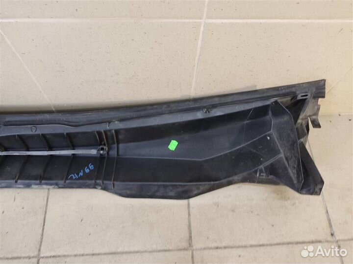 Решетка стеклоочистителей Opel astra H 2010