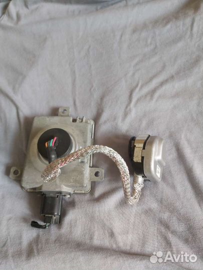 Блок розжига ксенона Honda insight