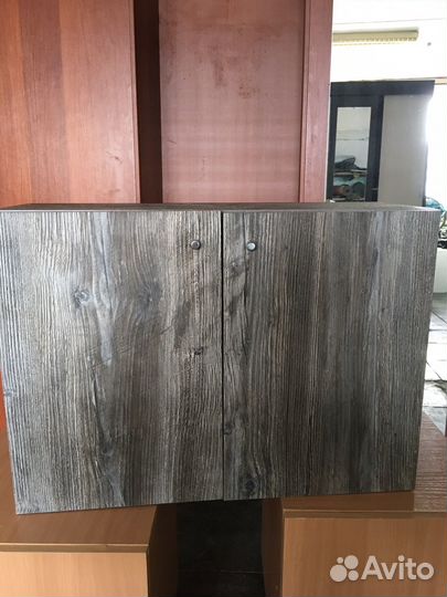 Шкаф навесной