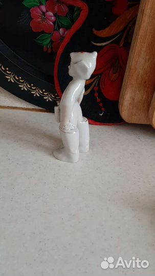 Фарфоровая статуэтка СССР под реставрацию