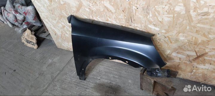Крыло переднее правое Honda Cr-V 2001-2006