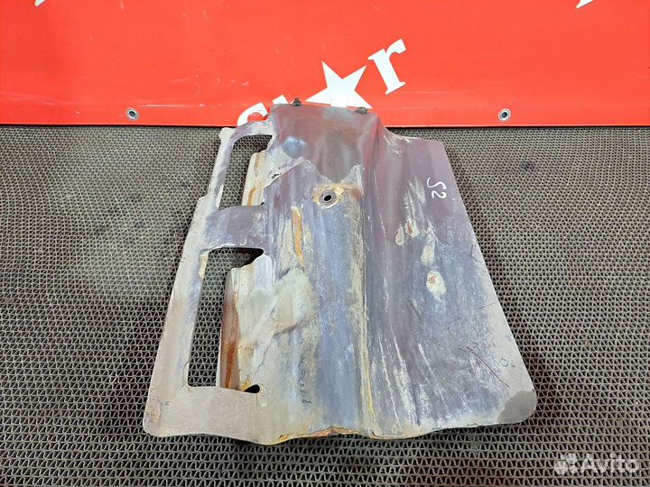 Защита экранная левая