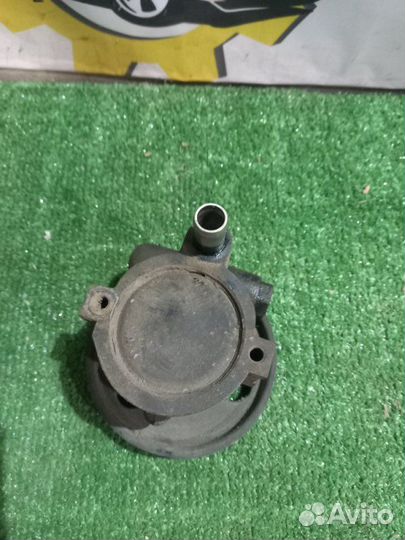 Насос гура Renault Logan SR K7M 2007