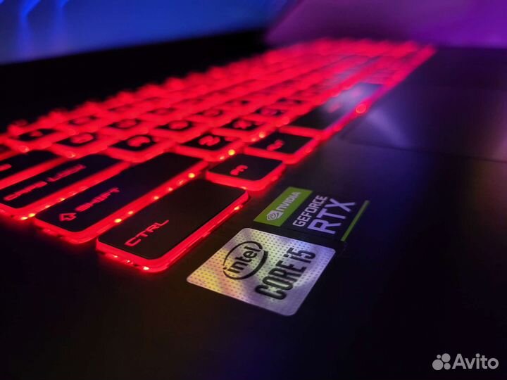 Игровой 17 дюймовый MSI RTX 3050 12 ядер / 16GB