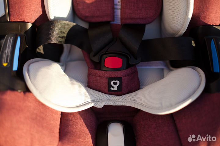 Автокресло-коляска Doona цвет Cherry Прокат/аренда