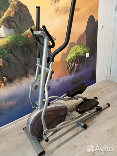 Эллиптический тренажер беговая дорожка
