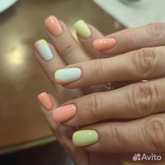 Маникюр, педикюр, брови