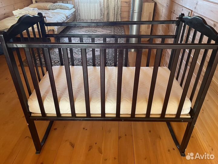 Кровать детская