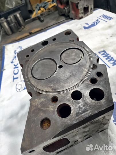 Головка блока цилиндров 240 (разд.)