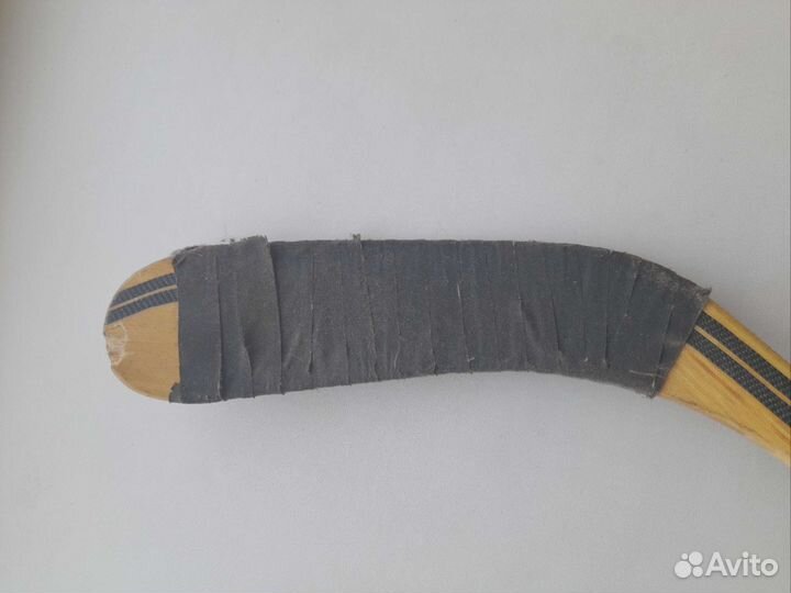 Клюшка хоккейная