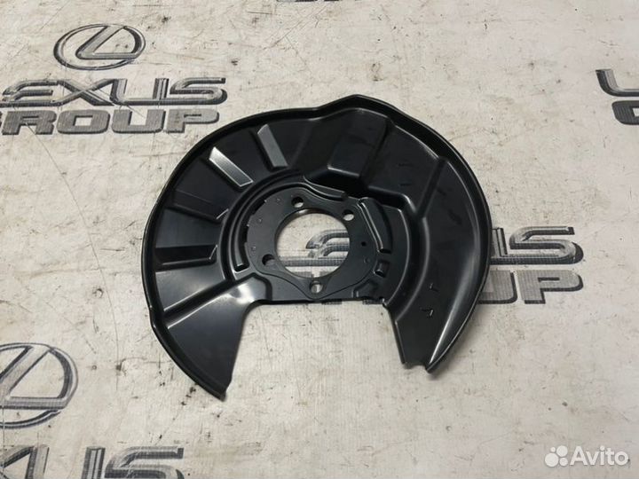 Пыльник тормозного диска лев. зад. Toyota RAV4