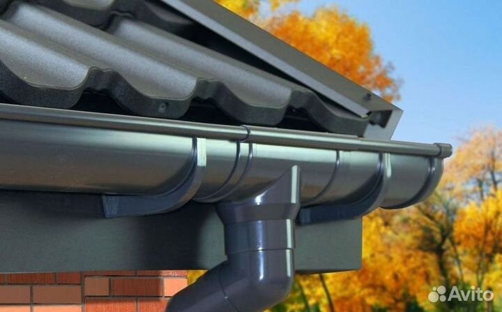 Водосток металлический