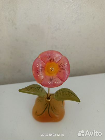 Цветок из Селенита. Котик с мышонком