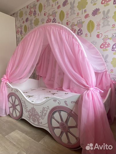 Детская кроватка